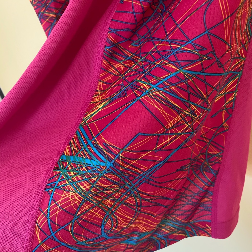 โญ๏ธSALEโญ๏ธReebok size medium pink shirt ๐ - Picture 5 of 7